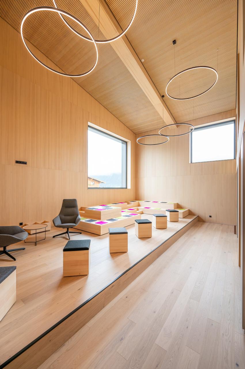 Bücherei Maishofen - Innenansicht